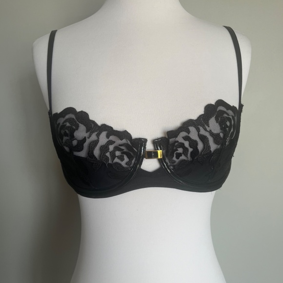 Victoria's Secret Very Sexy Scandalous Faux Leather Push up without padding Bra - Picture 2 of 13